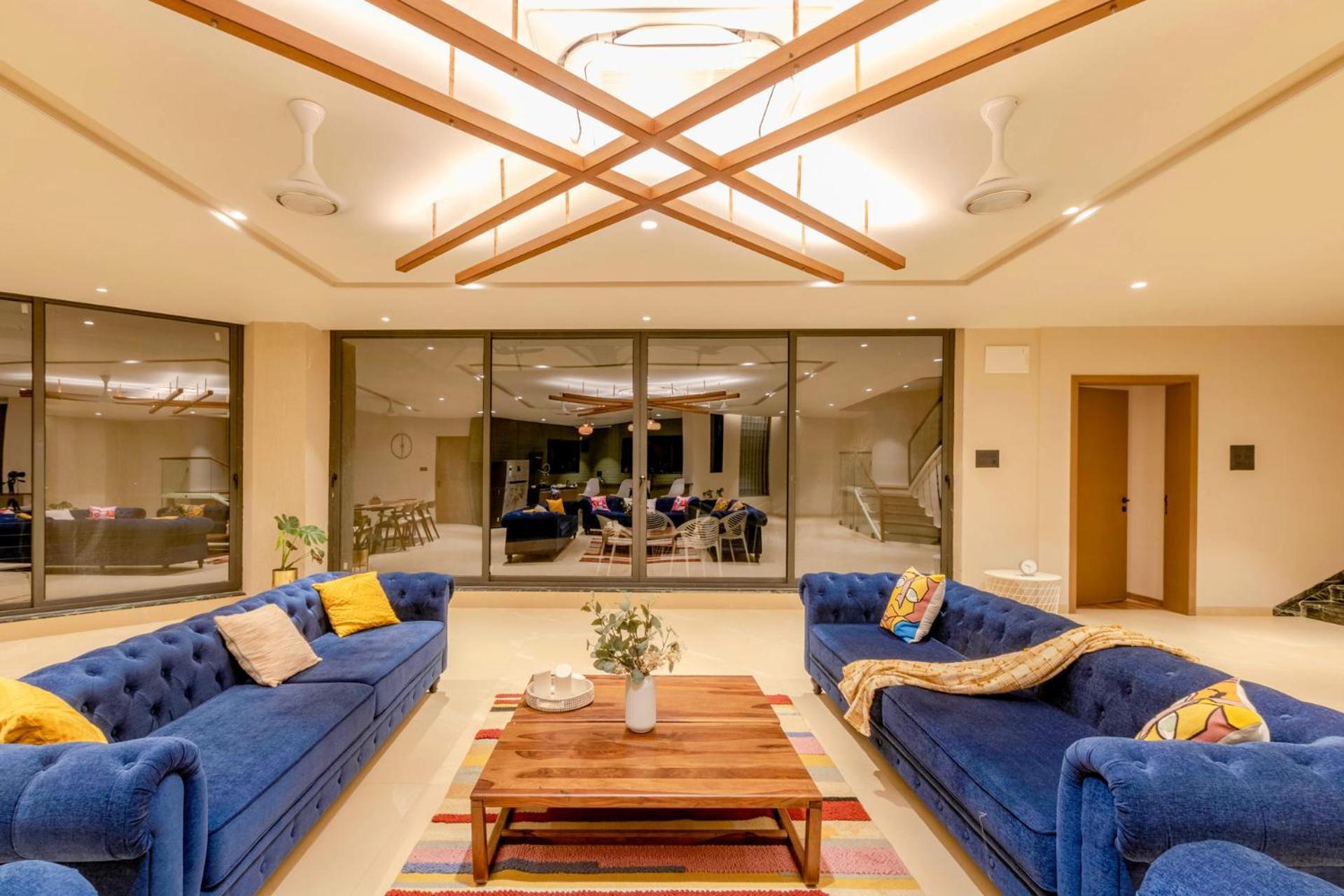 Pearl Lakeview Mansion By Stayvista - Lakeside Villa With Infinity Pool, Jacuzzi, In-House Theatre & Games Room Igatpuri Ngoại thất bức ảnh