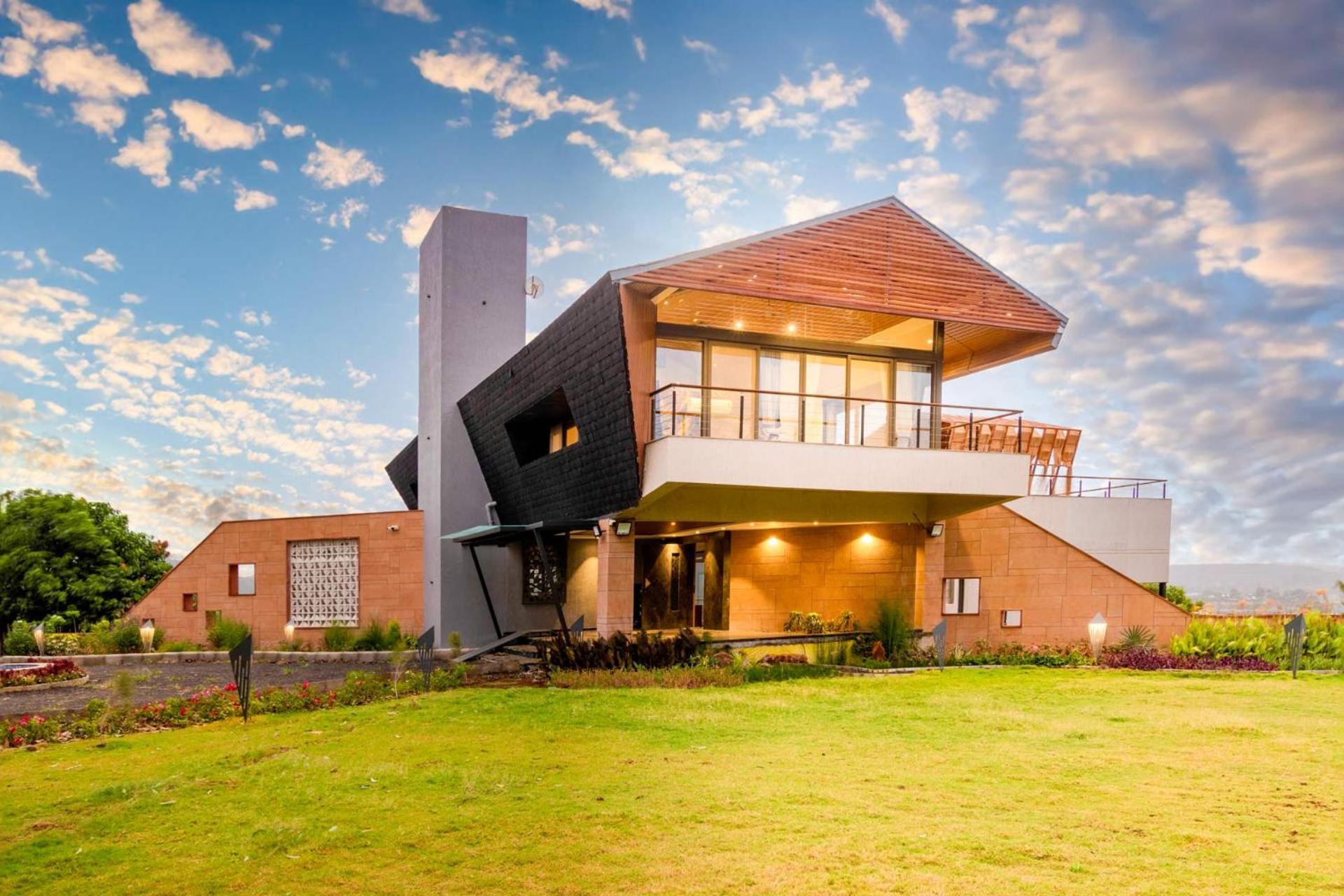 Pearl Lakeview Mansion By Stayvista - Lakeside Villa With Infinity Pool, Jacuzzi, In-House Theatre & Games Room Igatpuri Ngoại thất bức ảnh